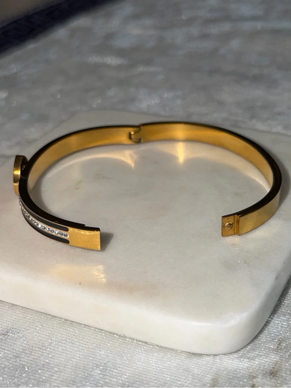 Gold Teardrop Pavé Bangle Bracelet - Women Jewelry